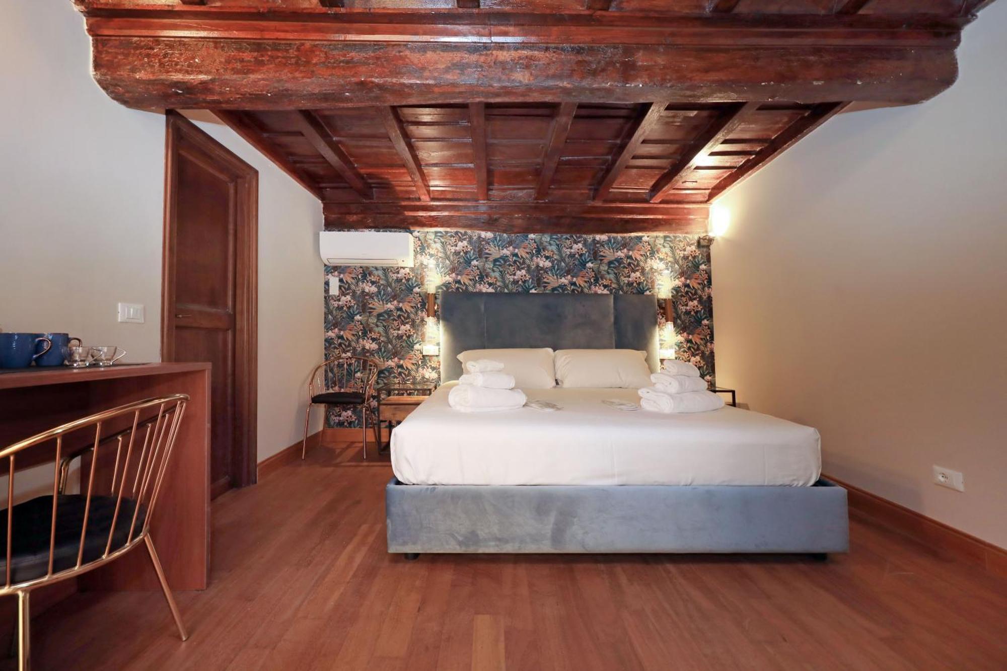Golden Pantheon Rooms Рим Экстерьер фото