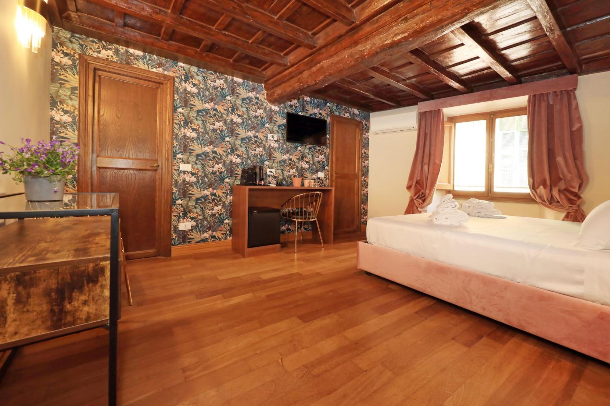 Golden Pantheon Rooms Рим Экстерьер фото